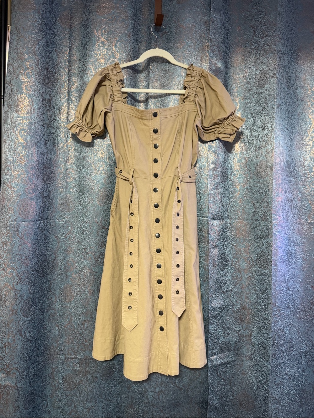 NWOT: Marissa Webb Beige Button-Front Puff Sleeve Midi Dress